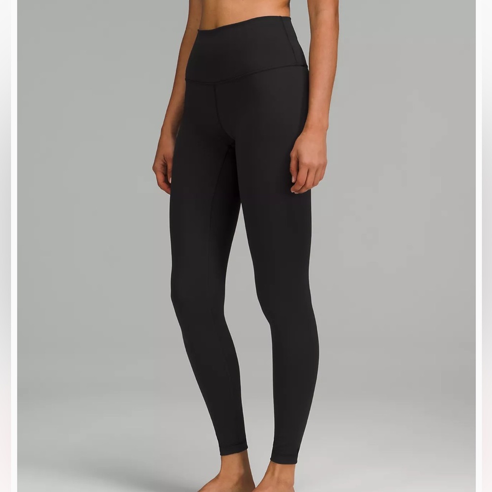 Lululemon Wunder Under Black 28” Leggings Size 8